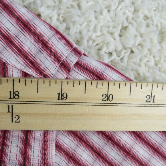 Perry Ellis* Men's Short Sleeve Button Down Curved Hem Sueded Plaid Shirt~ Large - Picture 7 of 12